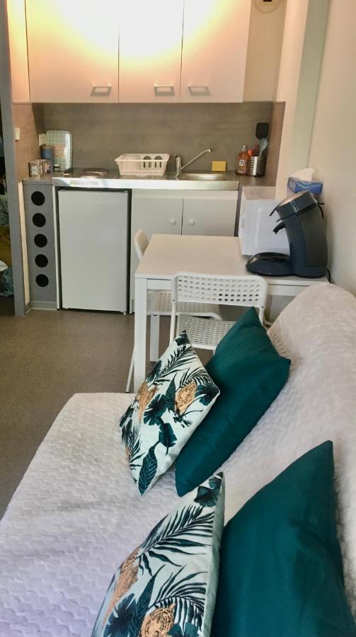 Superbe Studio Hyper Centre Proche Centre Hospitalier Lejlighed Maubeuge Eksteriør billede